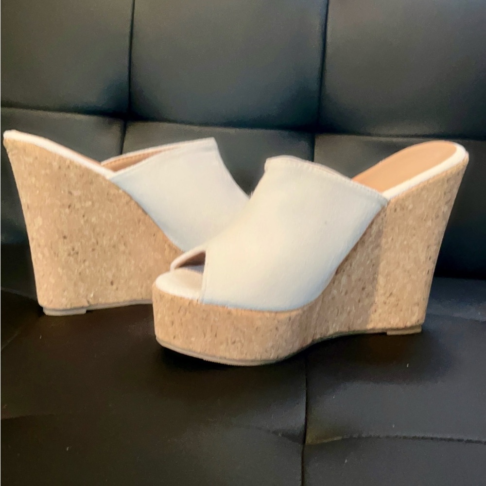 Off white wedge espadrille- size 6 - like new